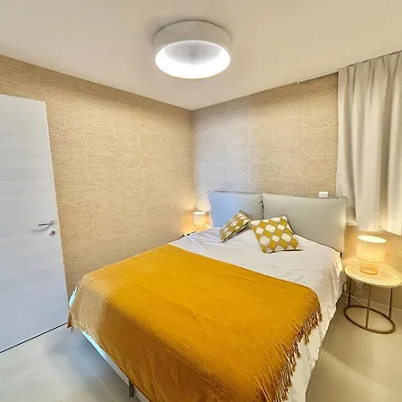 Eden A Sanguinaires Vue Avec Piscine Apartamento Ajaccio (Corsica)